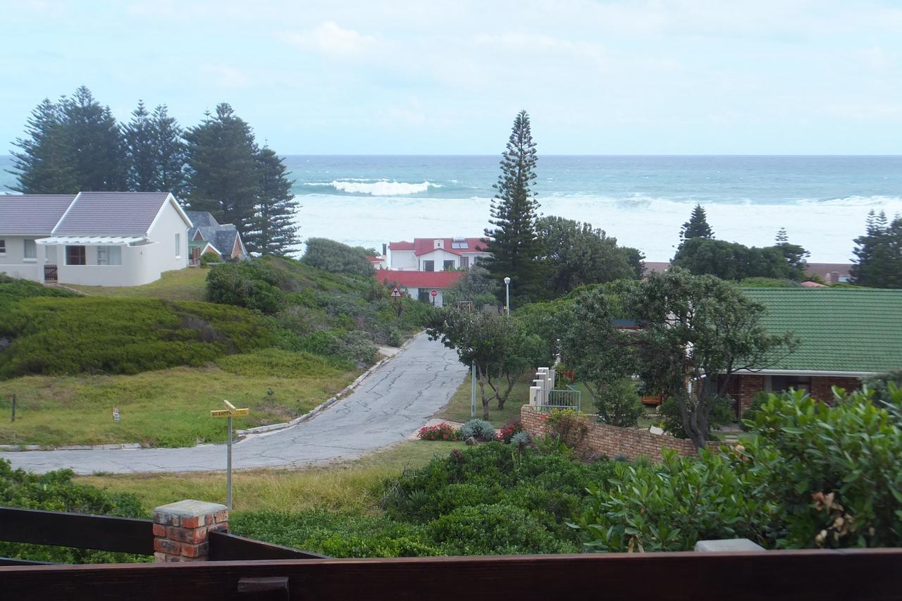 Ocean Tides Villa Kini Bay Exterior photo